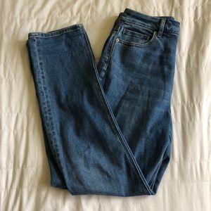 American Eagle Stretch Curvy Mom Jean
